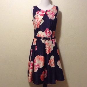 Jessica Howard Dress with Flowers and Belt